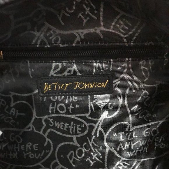 NWT - Betsey Johnson Yorki Backpack - Picture 8 of 8